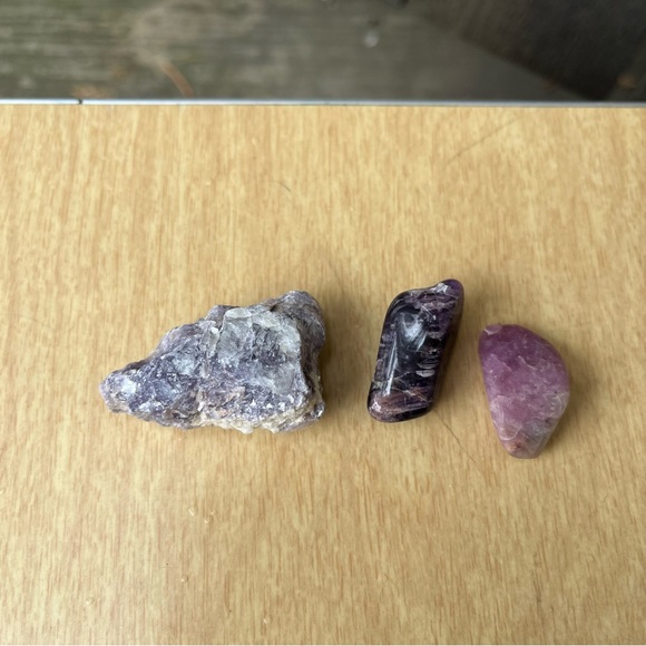 Lepidolite / Mica Crystal Set of 3 - Picture 9 of 14